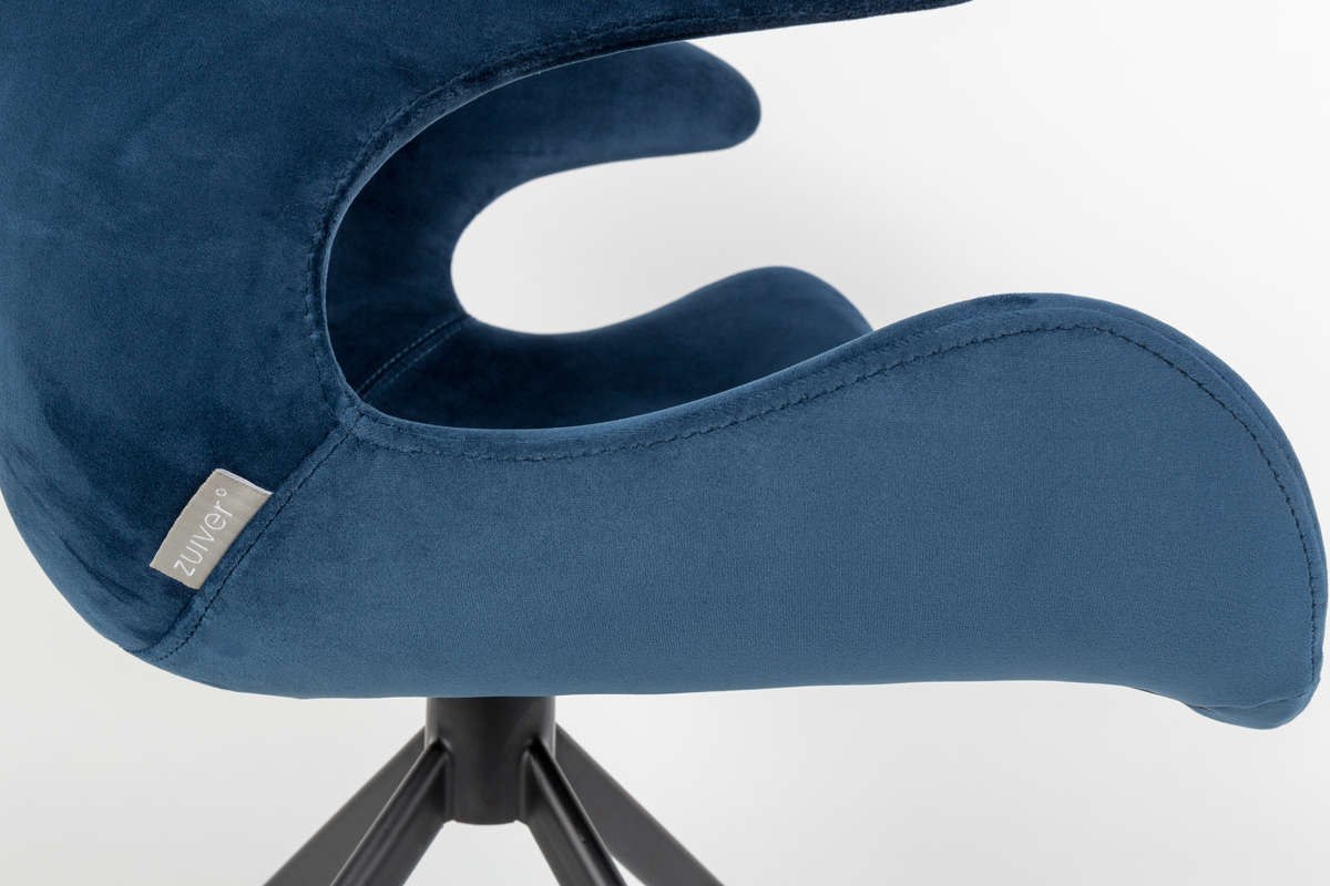 Fotel aksamtny w kolorze niebieskim MIA