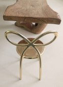 Krzesło Ribbon metalowe różowe złoto
