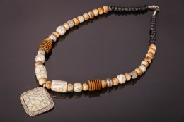 Naszyjnik medalion ROMB PĘKNIĘCIA Biżuteria indyjska