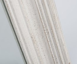 Lustro prostokątne w białej przecieranej ramie Grigio A