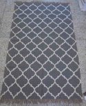 Dywan wełniany w marokańską koniczynę biało-szary GEO 1 120x180 cm